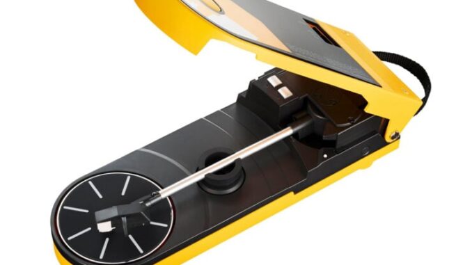 The "Sound Burger" Portable Turntable By Audio-Technica: $199 USD Audio-Technica Sound Burger 4