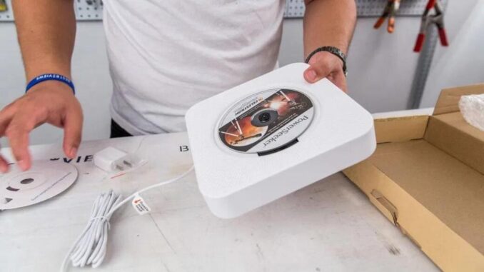 Enjoy albums fully with the best home audio CD player – The Mercury News